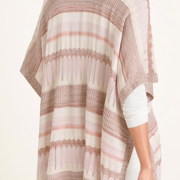 Textures Shine Ruana Wrap - Picture 3 of 5